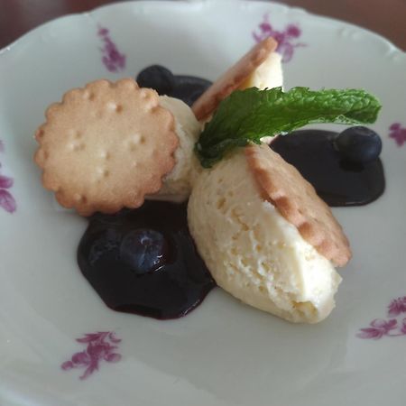 Hotel Restaurant Notre Dame Орсіваль Екстер'єр фото