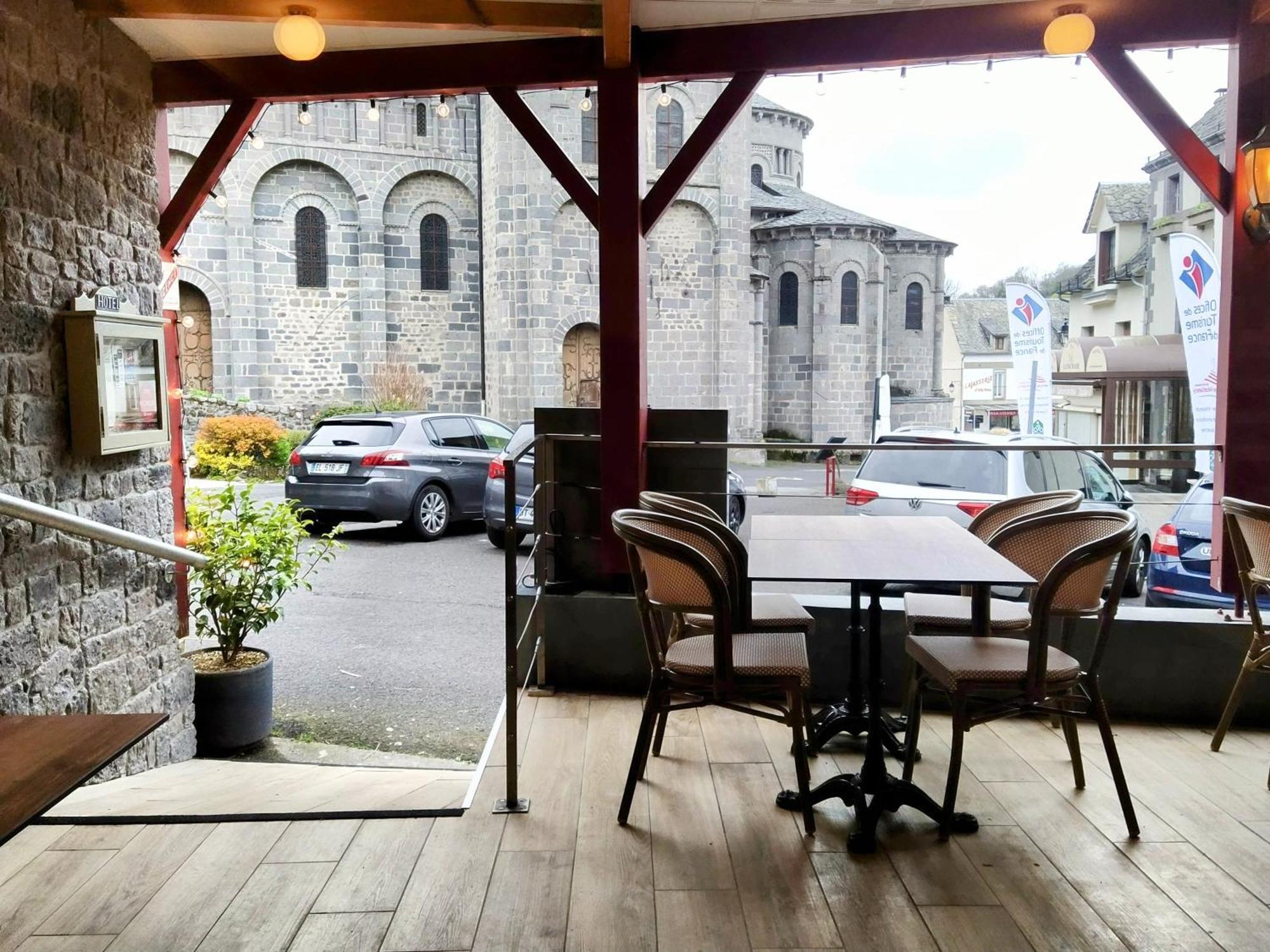 Hotel Restaurant Notre Dame Орсіваль Екстер'єр фото